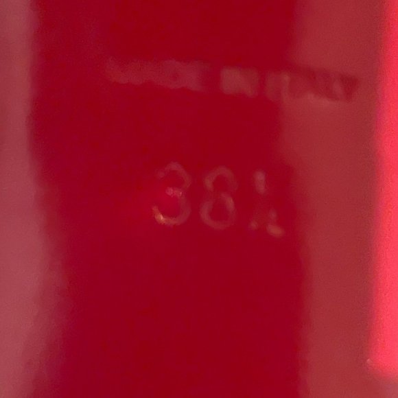 CHRISTIAN LOUBOUTIN Beige Python Apostrophy Slingback - Picture 6 of 8